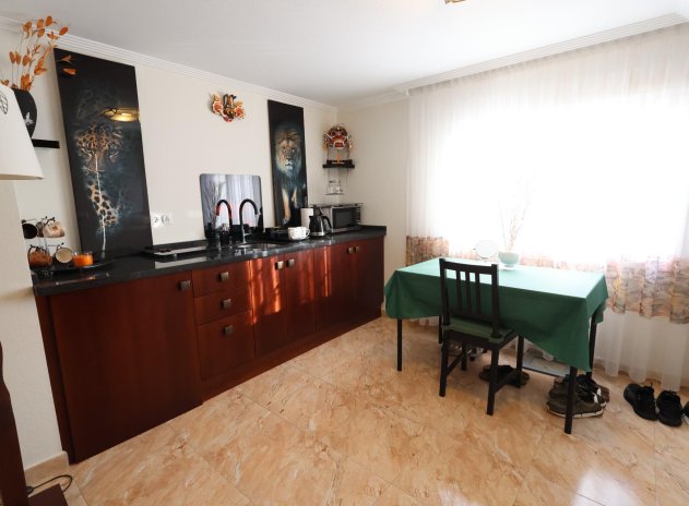 Wiederverkauf - Villa - Torrevieja - Los Balcones