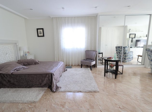 Wiederverkauf - Villa - Torrevieja - Los Balcones