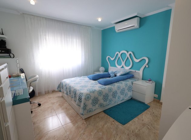 Wiederverkauf - Villa - Torrevieja - Los Balcones