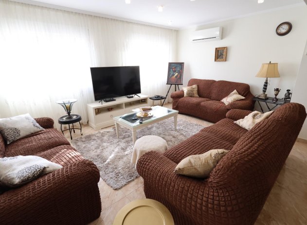 Wiederverkauf - Villa - Torrevieja - Los Balcones