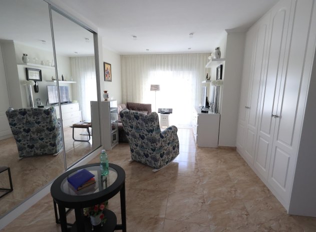 Wiederverkauf - Villa - Torrevieja - Los Balcones