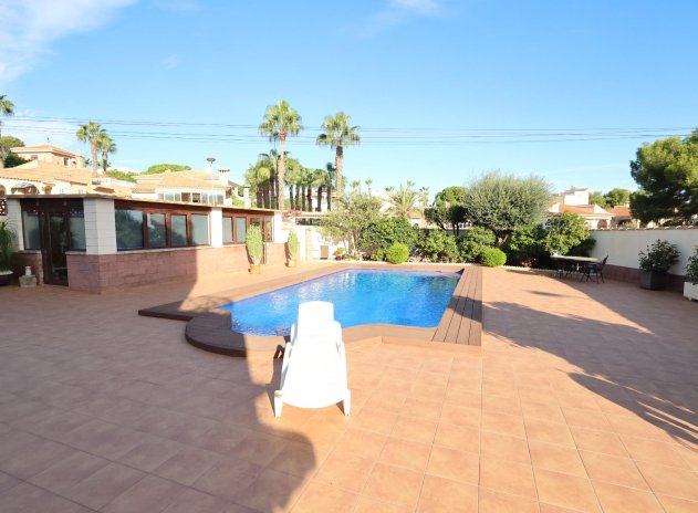 Wiederverkauf - Villa - Torrevieja - Los Balcones