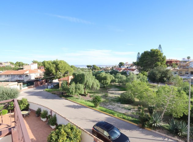 Wiederverkauf - Villa - Torrevieja - Los Balcones