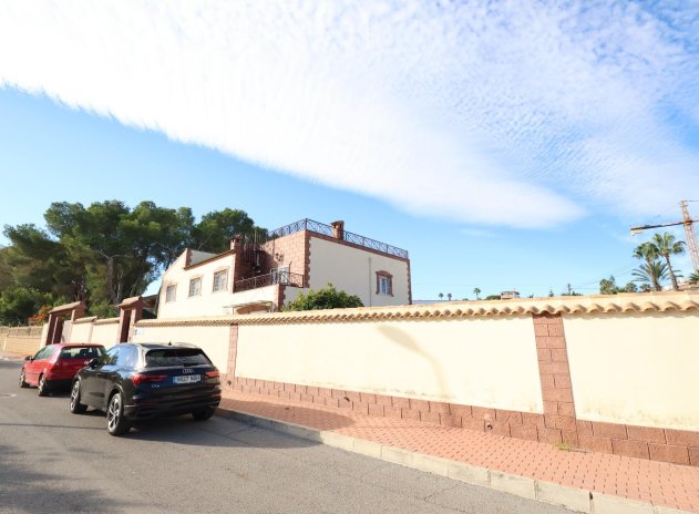 Wiederverkauf - Villa - Torrevieja - Los Balcones