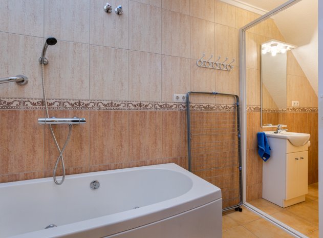 Herverkoop - Rijwoning - Torrevieja - La Siesta