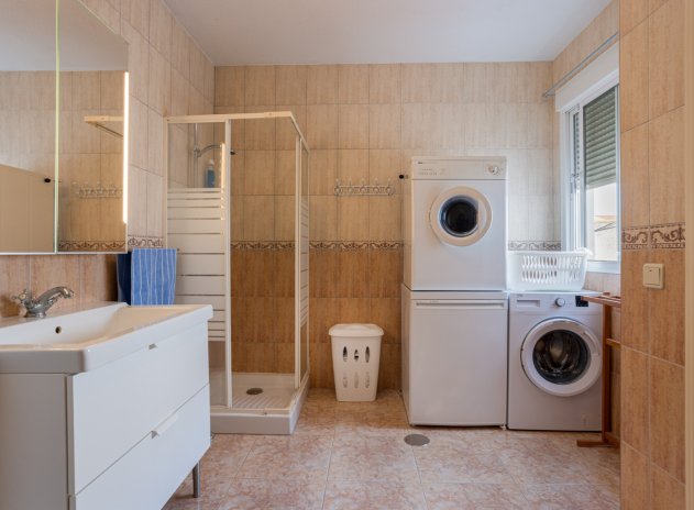 Herverkoop - Rijwoning - Torrevieja - La Siesta