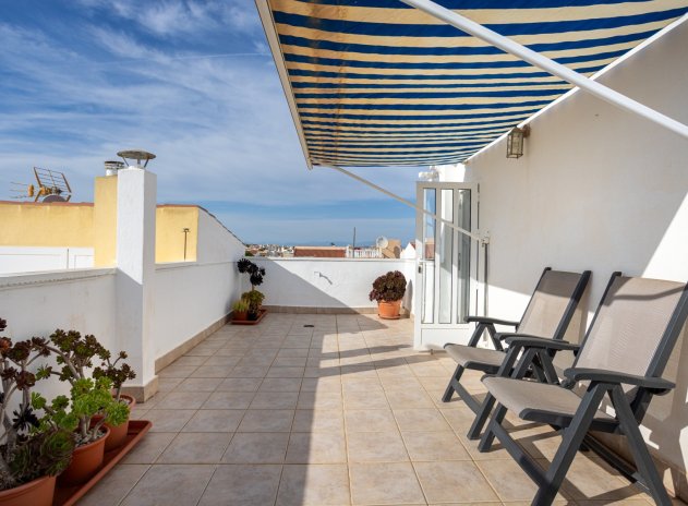 Herverkoop - Rijwoning - Torrevieja - La Siesta