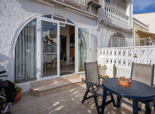 Herverkoop - Rijwoning - Torrevieja - La Siesta