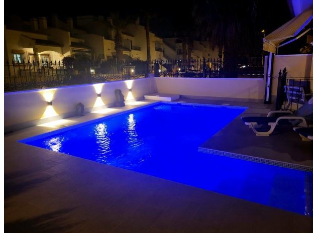 Herverkoop - Villa - Villamartin - Los Dolses