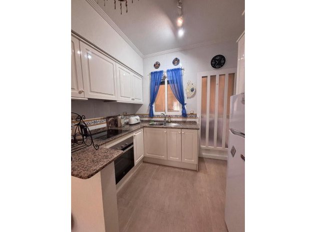 Herverkoop - Rijwoning - Villamartin - Villamartín