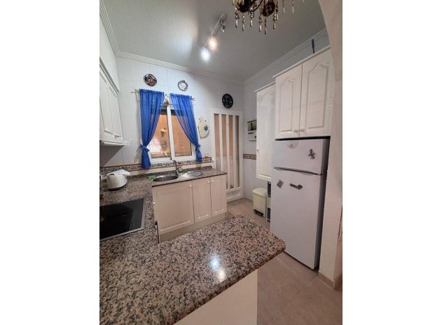 Herverkoop - Rijwoning - Villamartin - Villamartín