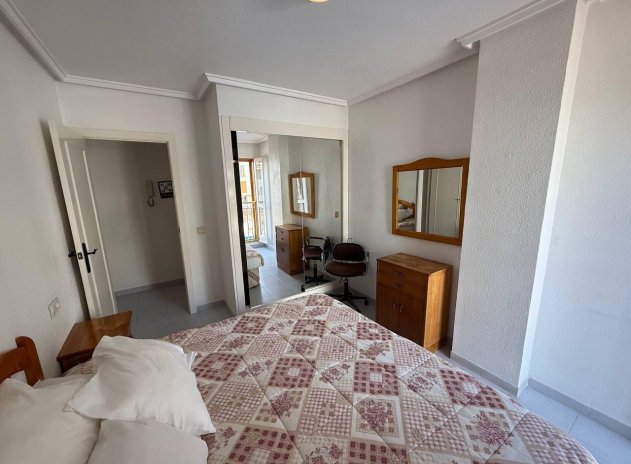 Herverkoop - Appartement - Torrevieja - Acequion