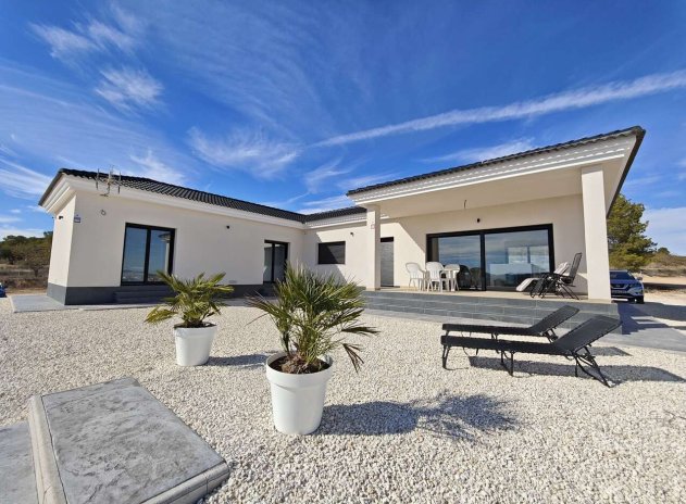 Neue Gebäude - Villa - Pinoso