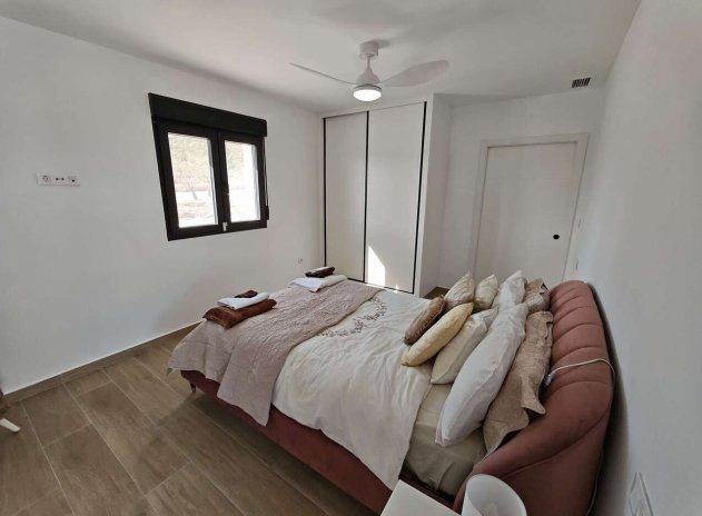 Neue Gebäude - Villa - Pinoso