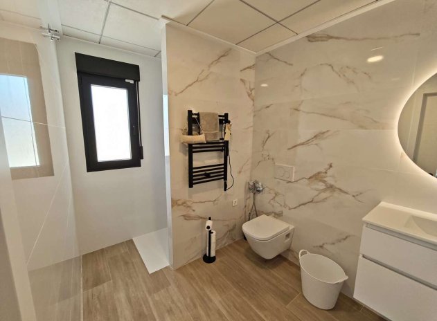 Neue Gebäude - Villa - Pinoso