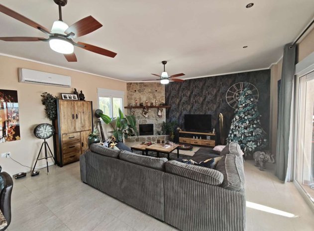 Revente - Villa - Sax