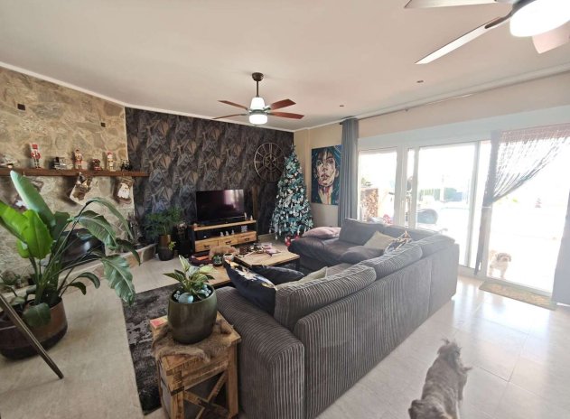 Revente - Villa - Sax