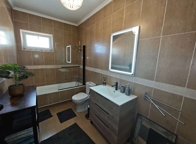 Revente - Villa - Sax