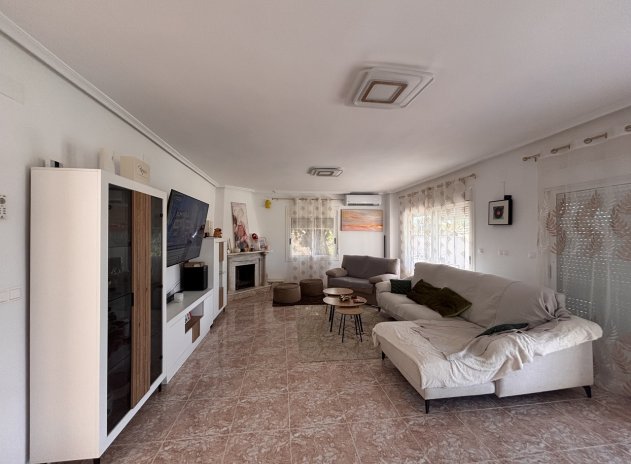 Herverkoop - Villa - Benijofar