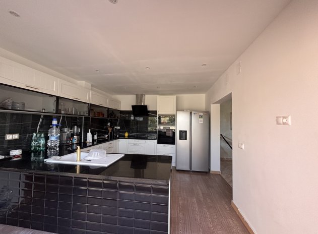 Herverkoop - Villa - Benijofar