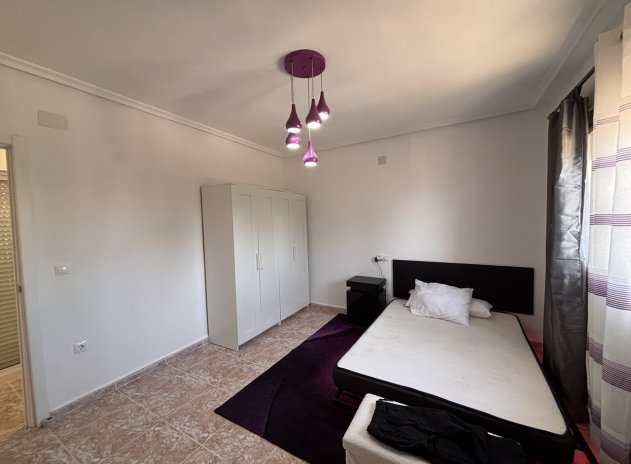 Herverkoop - Villa - Benijofar