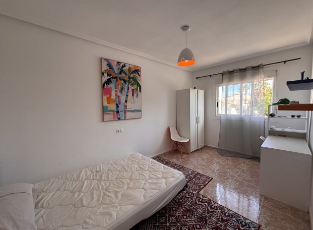 Herverkoop - Villa - Benijofar