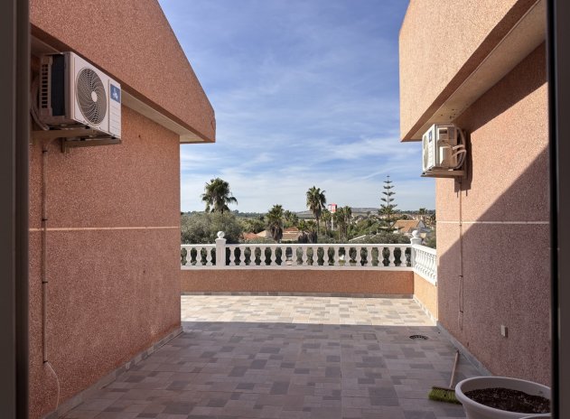 Herverkoop - Villa - Benijofar