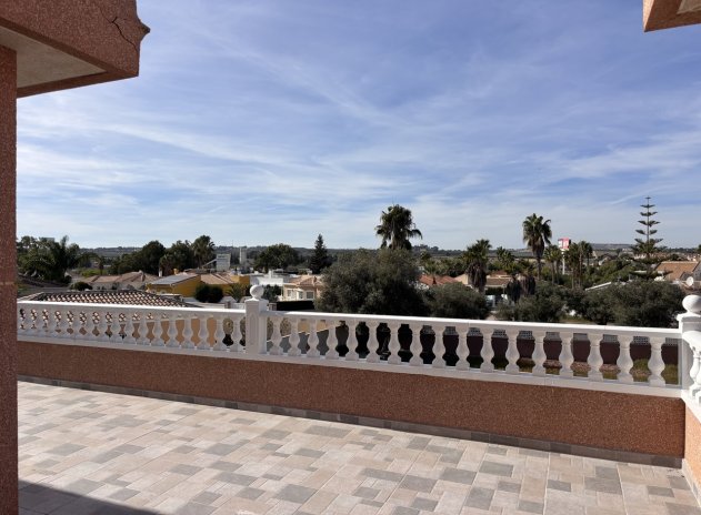 Herverkoop - Villa - Benijofar