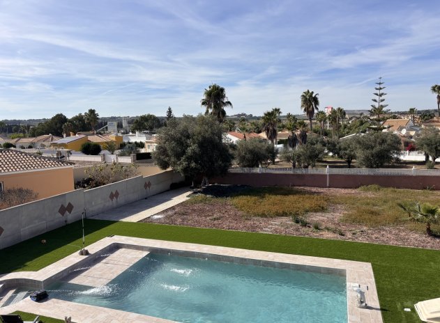 Herverkoop - Villa - Benijofar