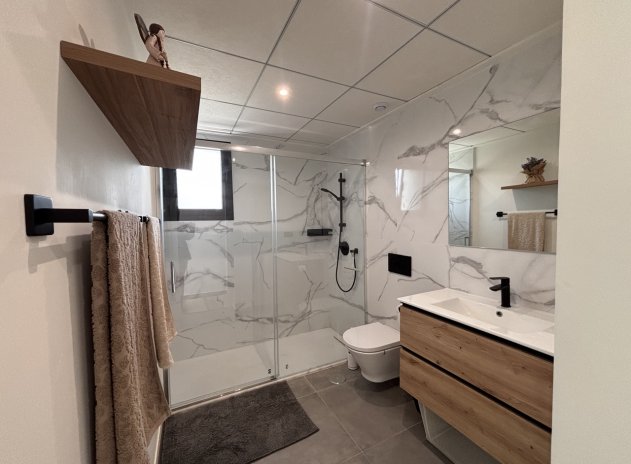 Resale - Villa * - Villamartin - Villamartín * 