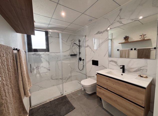 Resale - Villa * - Villamartin - Villamartín * 