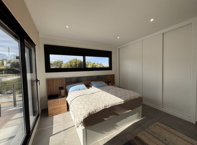 Resale - Villa * - Villamartin - Villamartín * 