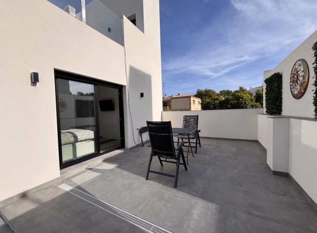 Resale - Villa * - Villamartin - Villamartín * 