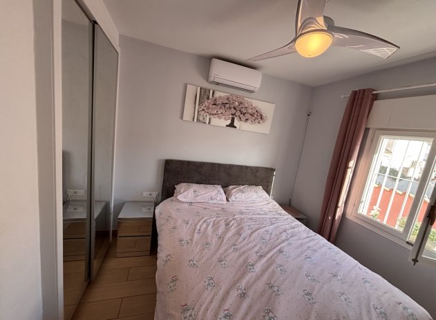 Resale - Villa * - Playa Flamenca - Playa Flamenca *