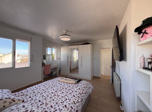 Resale - Villa * - Playa Flamenca - Playa Flamenca *