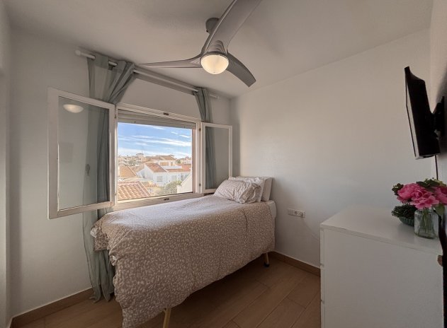 Resale - Villa * - Playa Flamenca - Playa Flamenca *