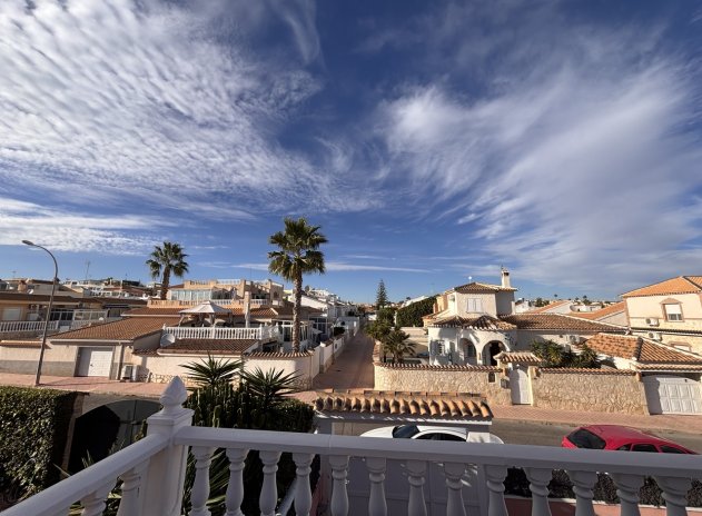 Resale - Villa * - Playa Flamenca - Playa Flamenca *