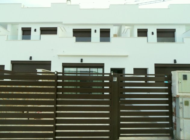 Obra nueva - Villa - Pilar de la Horadada