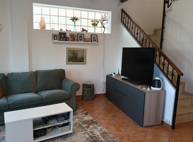 Wiederverkauf - Villa - Los Montesinos - La Herrada