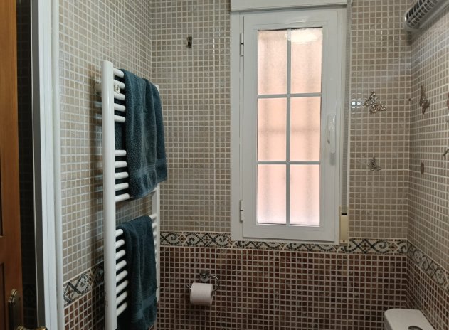 Wiederverkauf - Villa - Los Montesinos - La Herrada