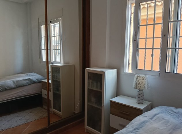 Wiederverkauf - Villa - Los Montesinos - La Herrada