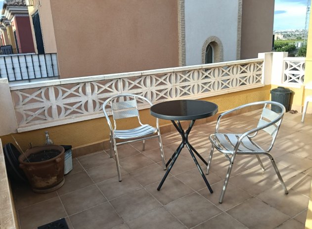 Wiederverkauf - Villa - Los Montesinos - La Herrada