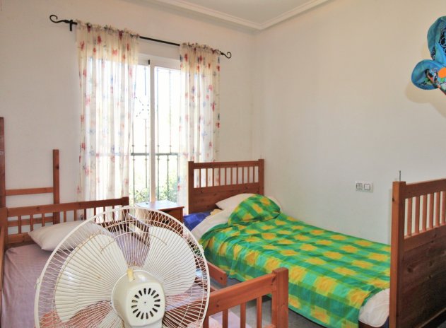 Revente - Maison mitoyenne - Villamartin - Villamartín