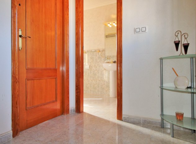 Revente - Maison mitoyenne - Villamartin - Villamartín