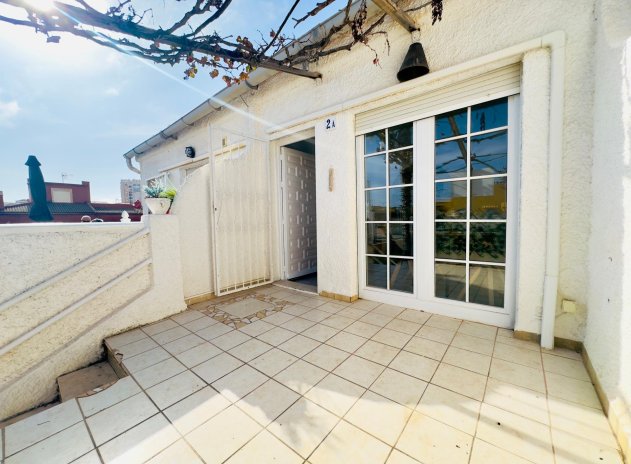 Resale - Apartment / Flat * - Torrevieja - Los Frutales