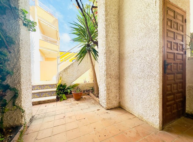 Resale - Apartment / Flat * - Torrevieja - Los Frutales