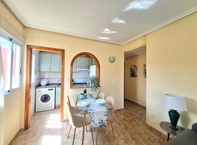 Reventa - Apartamento / Piso - Torrevieja