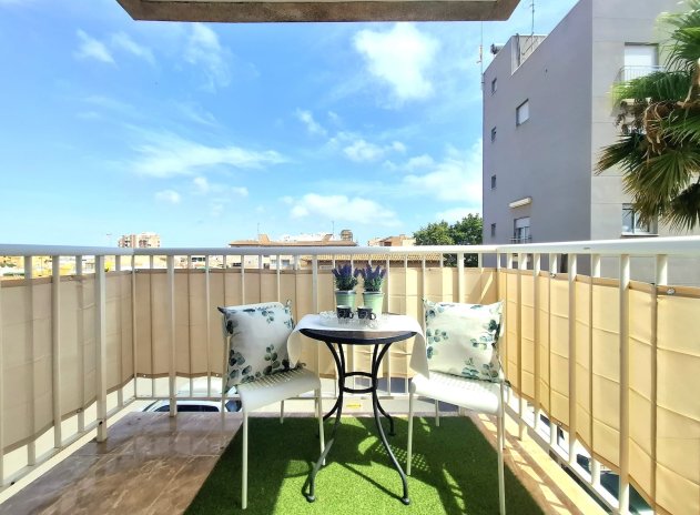 Reventa - Apartamento / Piso - Torrevieja