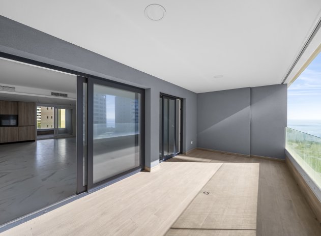 Resale - Apartment / Flat * - Torrevieja - Punta Prima *