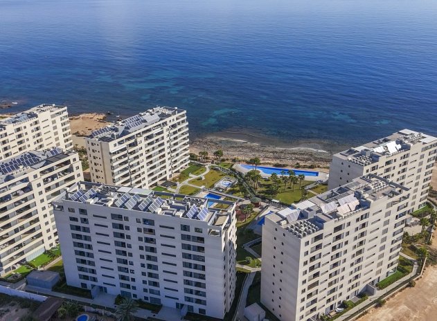 Resale - Apartment / Flat * - Torrevieja - Punta Prima *